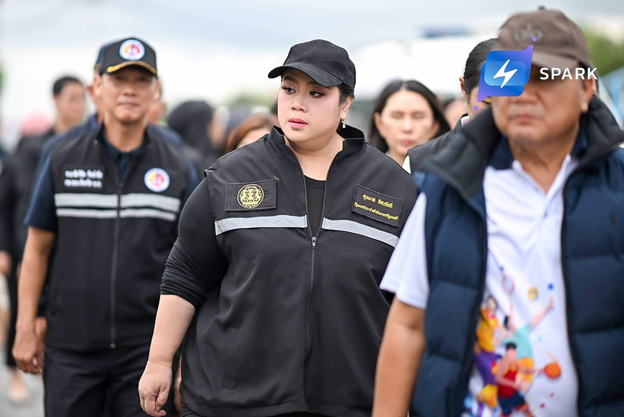 “ศุภมาส” ลุย! น้ำท่วมนครนนท์ รับฟังปัญหาถึงชุมชน