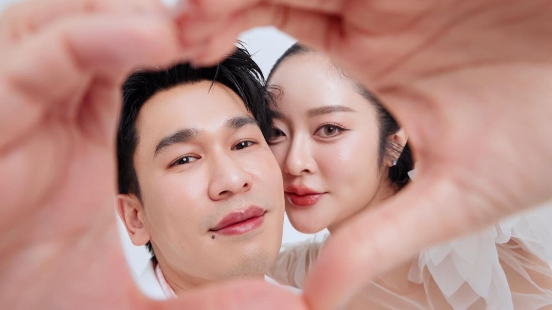 ส่งกำลังใจให้ “แก้มบุ๋ม–พีท” เผยข่าวเศร้าสูญเสียลูกในครรภ์